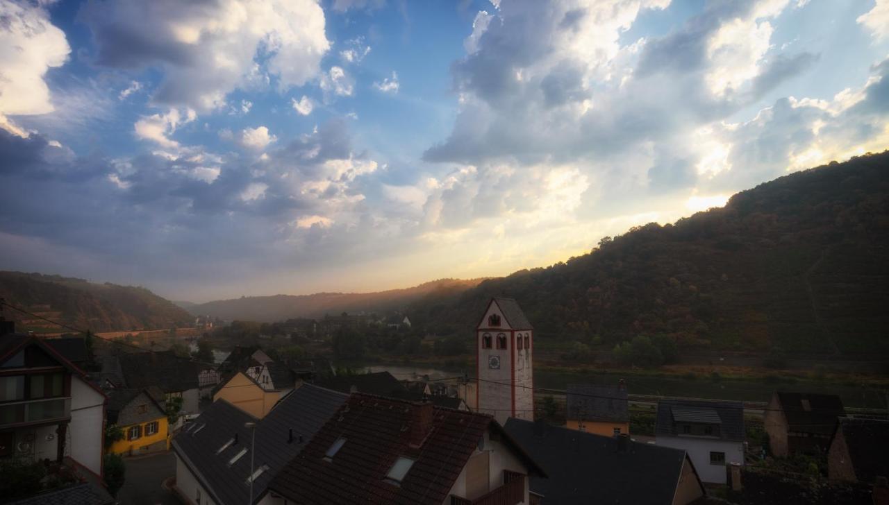 Ferienwohnungen Haus Am Wuerzlaysteig Lehmen Kültér fotó