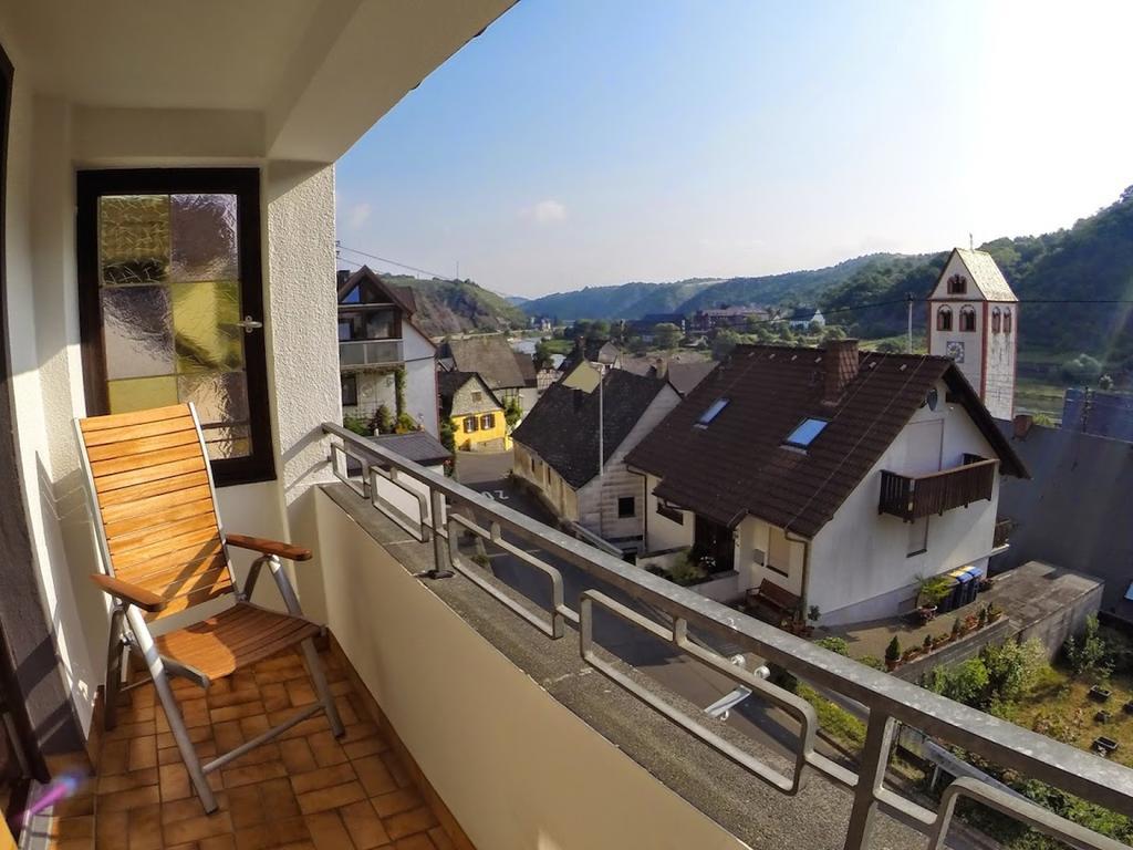 Ferienwohnungen Haus Am Wuerzlaysteig Lehmen Szoba fotó