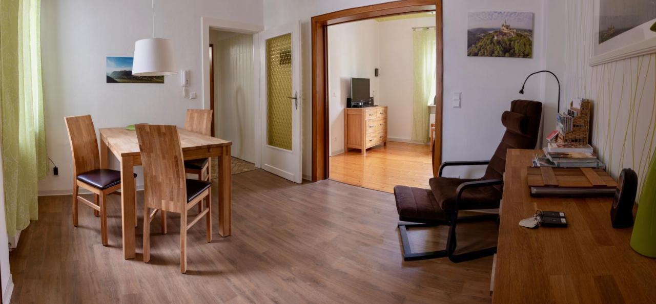 Ferienwohnungen Haus Am Wuerzlaysteig Lehmen Kültér fotó