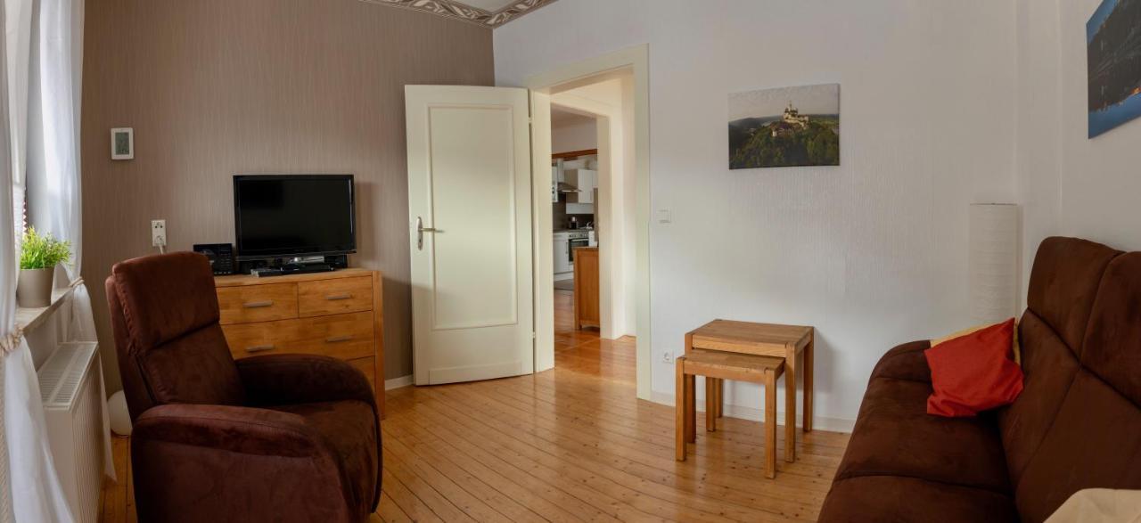 Ferienwohnungen Haus Am Wuerzlaysteig Lehmen Kültér fotó